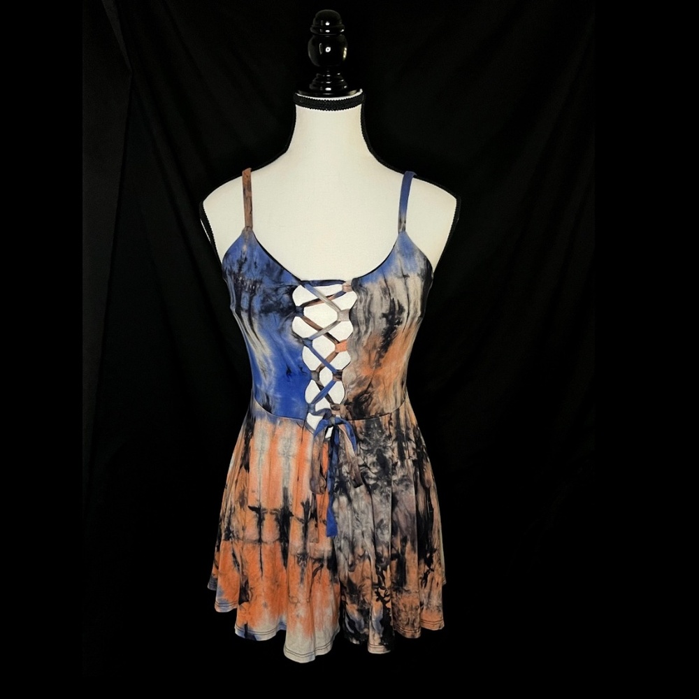 Flamboyant Flashback – “She’s all that and then some” Romper Edition